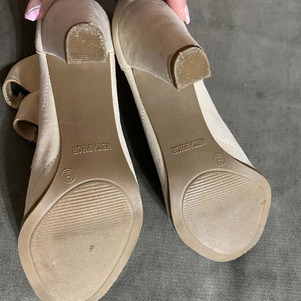 Metaphor Nude Faux Suede Cage Block Heel Peep Toe Sandals with Back Zipper Size